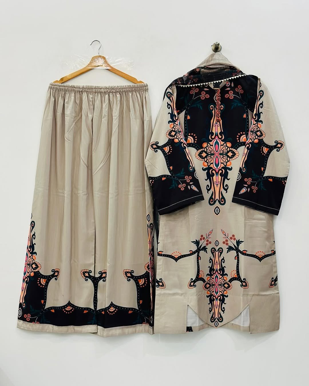 𝐃𝐢𝐠𝐢𝐭𝐚𝐥 𝐏𝐫𝐢𝐧𝐭𝐞𝐝 2𝐏𝐢𝐞𝐜𝐞 𝐒𝐞𝐭